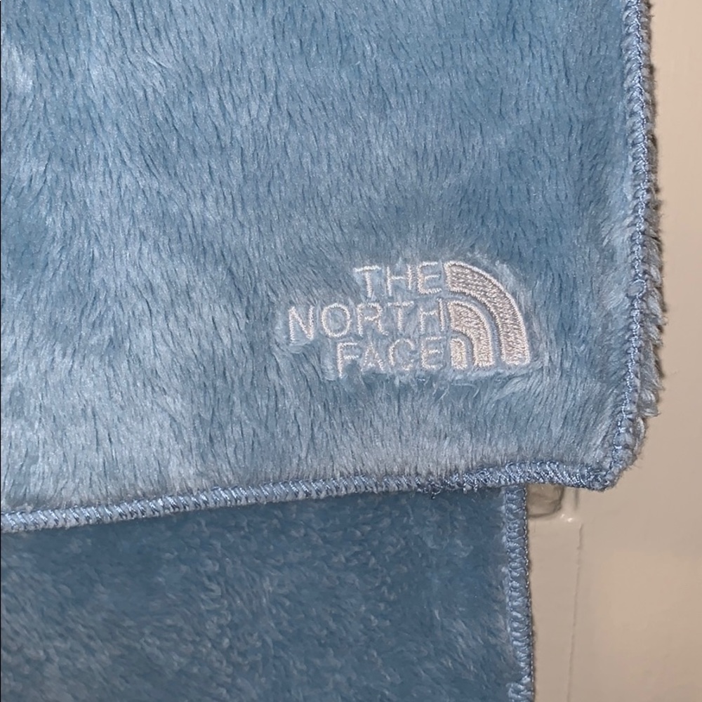 The North Face Scarf and Hat Set